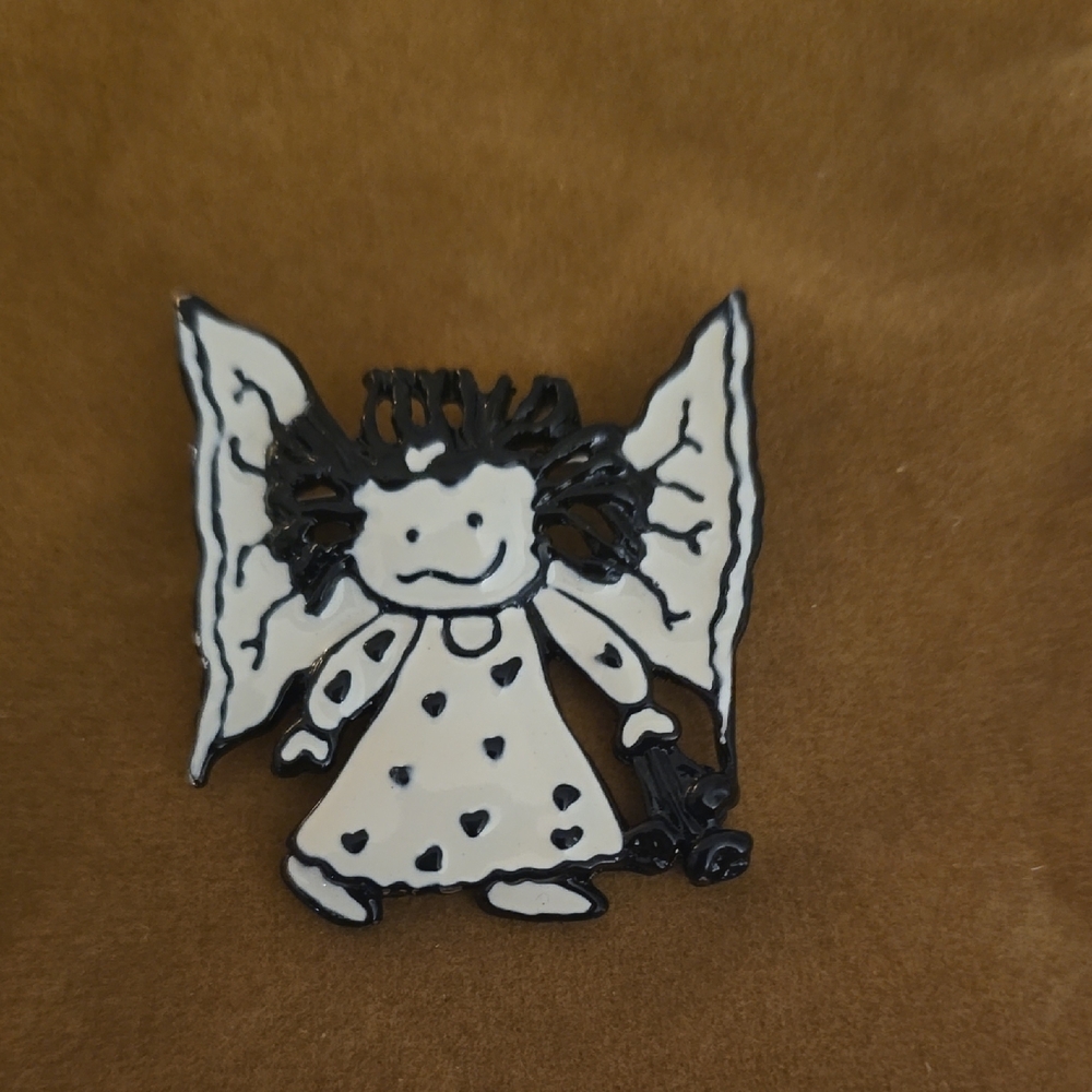 Black and White Steinmetz Angel Brooch